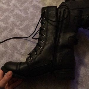 Shoes - Combat boot Shoes - Combat boot
